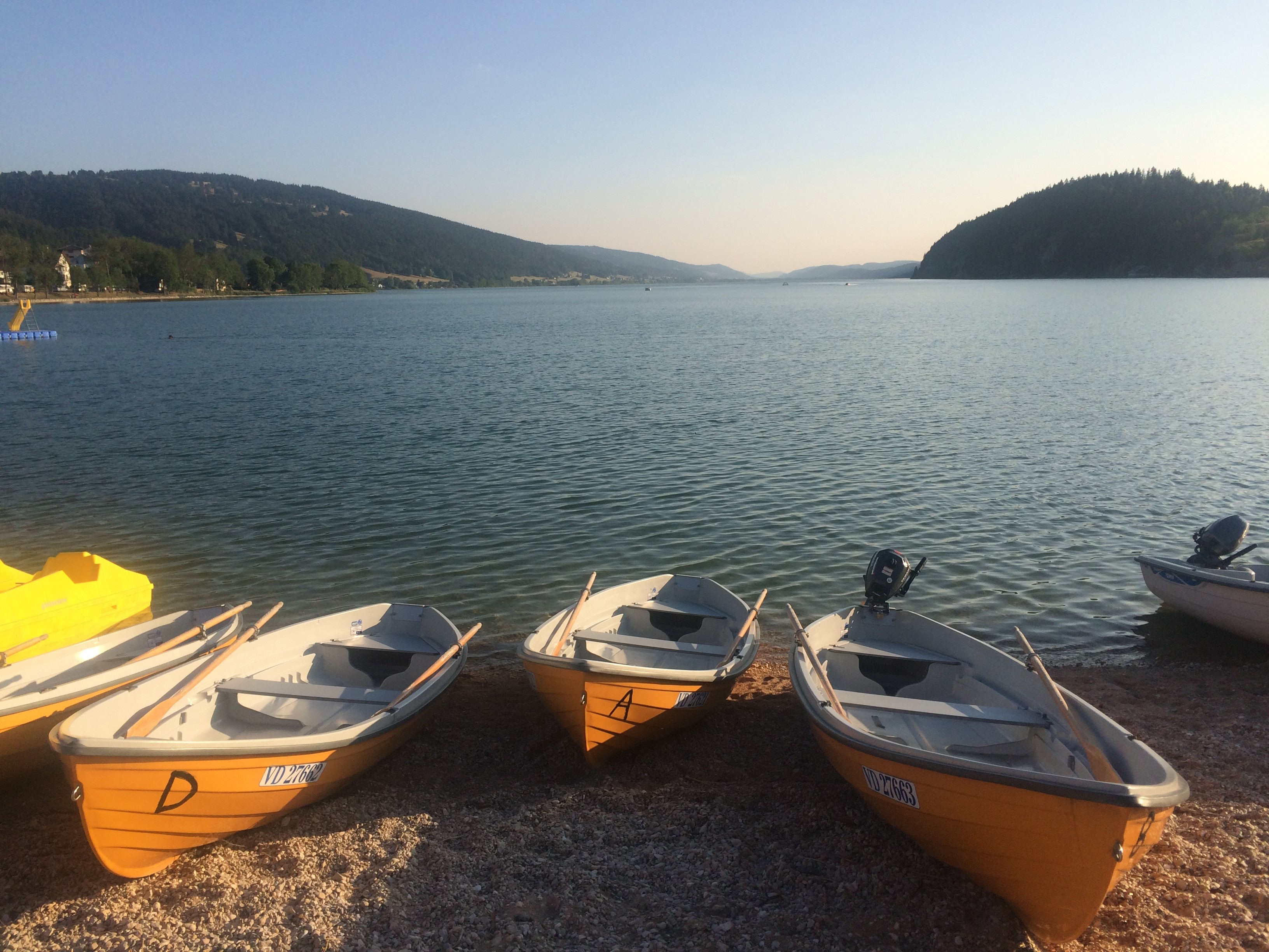 Nicht ganz so gross wie das Mittelmeer, dafür gleich um die Ecke: Lac de Joux.