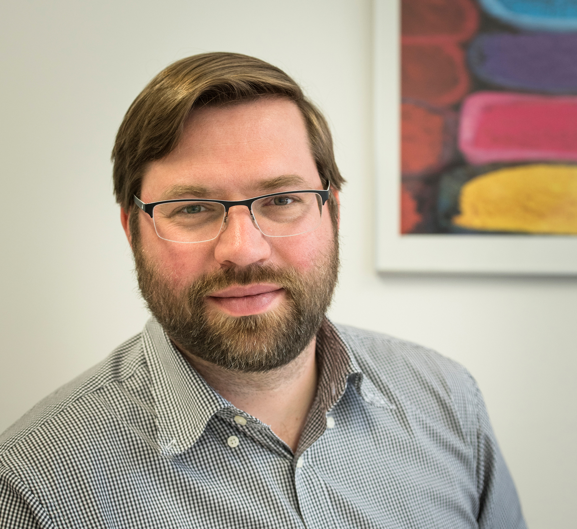 Prof. Dr. med Christian Huber ist Facharzt für Psychiatrie und Psychotherapie und leitet die Erwachsenen-Psychiatrie, das Gesundheitszentrum Psychiatrie und das Zentrum für Diagnostik und Krisenintervention der UPK Basel.