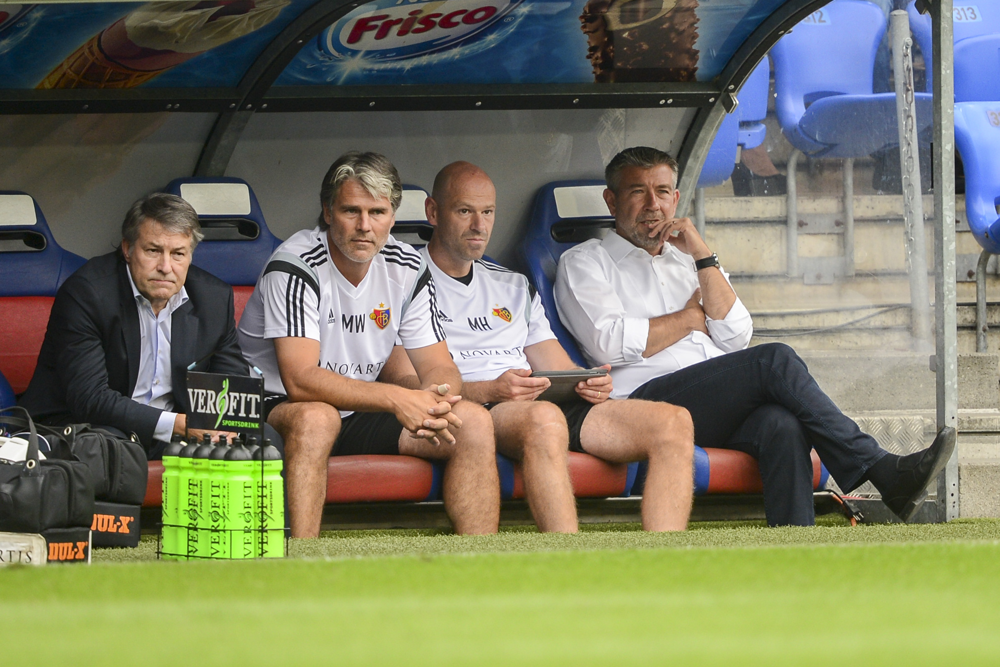 01.08.2015; Basel; Fussball Super League - FC Basel - FC Sion; Teamcoach Gustav Nussbaumer (Basel) Assistenztrainer Marco Walker (Basel) Assistenztariner Markus Hoffmann (Basel) Trainer Urs Fischer (Basel) (Andy Mueller/freshfocus)