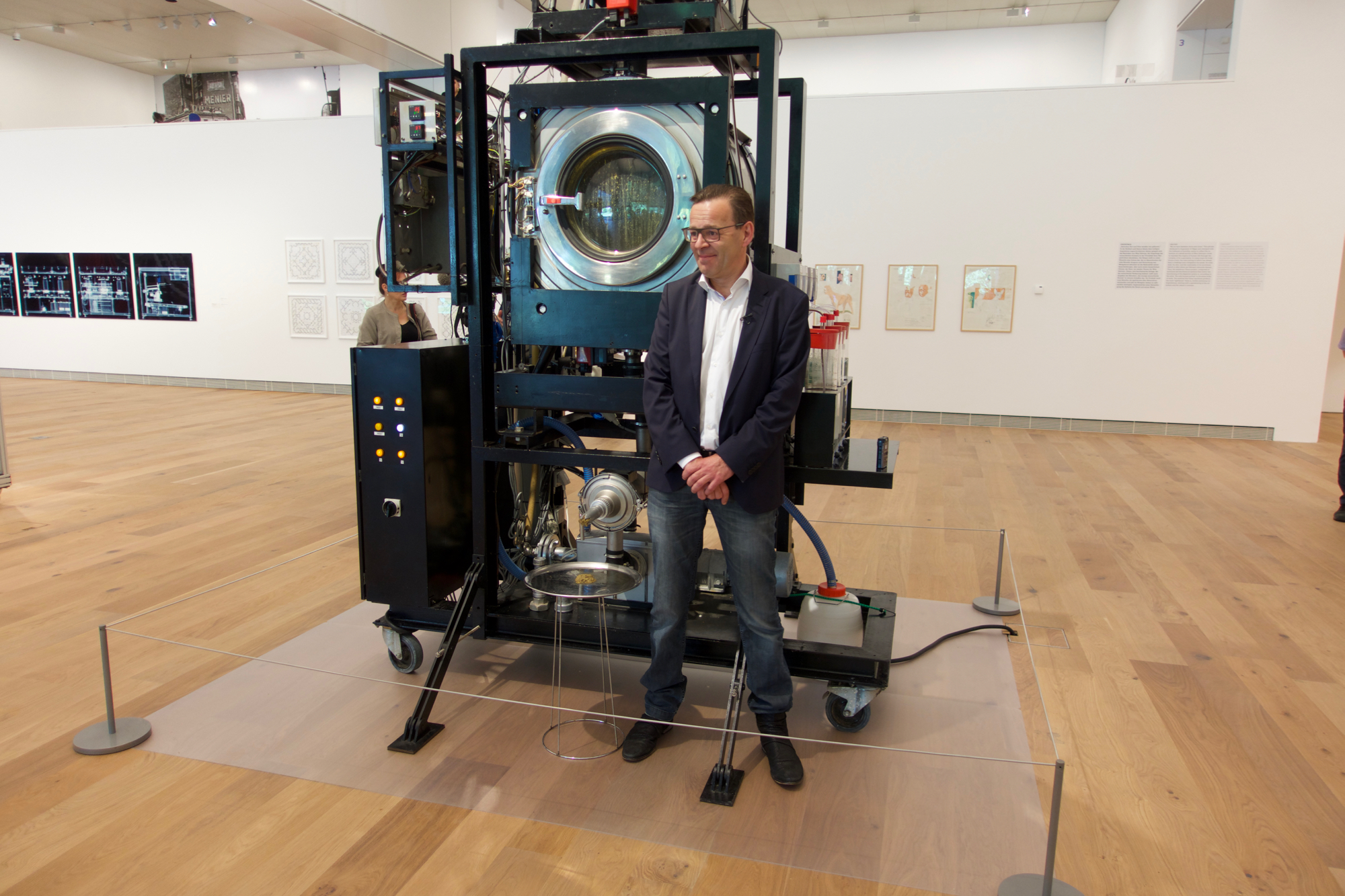 Wim Delvoye vor seiner verdauenden und sch... «Cloaca Quattro».