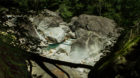 Die Becken im Fluss laden zum Baden ein. Es ist aber Vorsicht geboten.