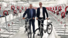 Verkehrsdirektor Hans-Peter Wessels freut sich über 545 neue Veloparkplätze am Bahnhof SBB.