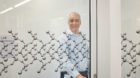 Nanoforscher Wolfgang Meier: «Mich interessiert das riesige Potenzial dieser kleinen Partikel.» 